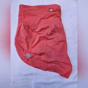 Lululemon seawheeze, size 6